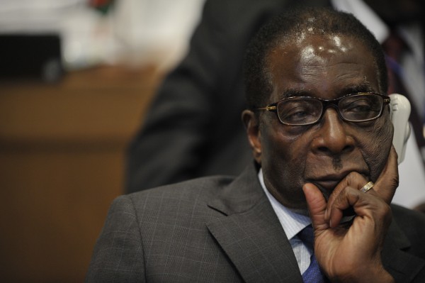 Rumeurs sur la mort du Président Mugabé en Asie : Juste « pour se faire de l’argent sale » (officiel)