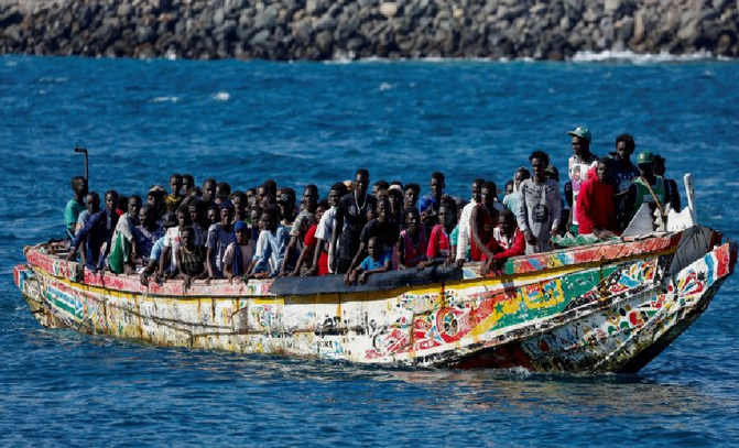 Émigration clandestine : HSF signale la disparition inquiétante d'une pirogue transportant 39 Sénégalais, dont 4 enfants mineurs