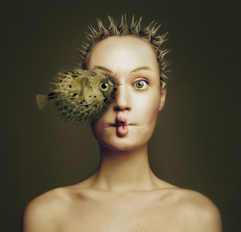 Cette artiste se photographie de manière très spéciale avec des animaux... Et le résultat final va vous bluffer