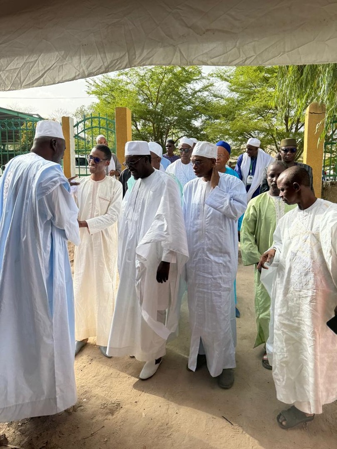 Photos / Daaka de Médina Gounass : La délégation du président Macky Sall reçue par le Khalife Thierno Amadou Tidiane Bâ