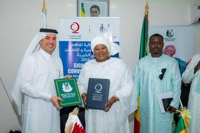 Sénégal–Qatar : Une convention de partenariat signée entre le ministère de la Famille et Qatar Charity pour renforcer le développement social