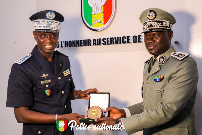 Renforcement stratégique : Sous l’impulsion de Babacar MBAYE, les Douanes et la Police scellent une coopération renforcée