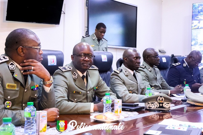 Renforcement stratégique : Sous l’impulsion de Babacar MBAYE, les Douanes et la Police scellent une coopération renforcée