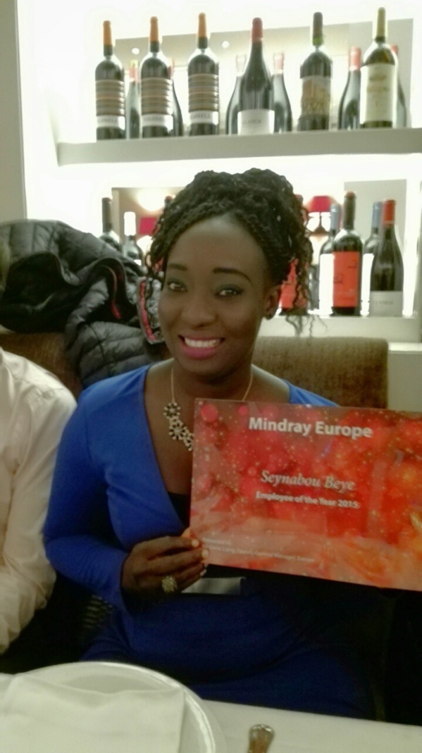 France : La Sénégalaise Seynabou Bèye désignée employée de l’année 2015 parmi 7000 agents chez Mindray Europe