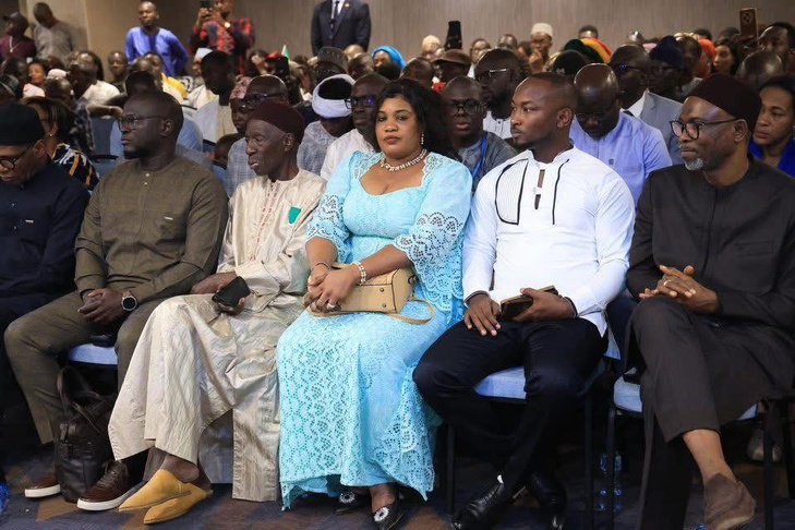 Photos / Ouagadougou: Le Premier ministre Ousmane Sonko rencontre les Sénégalais du Faso