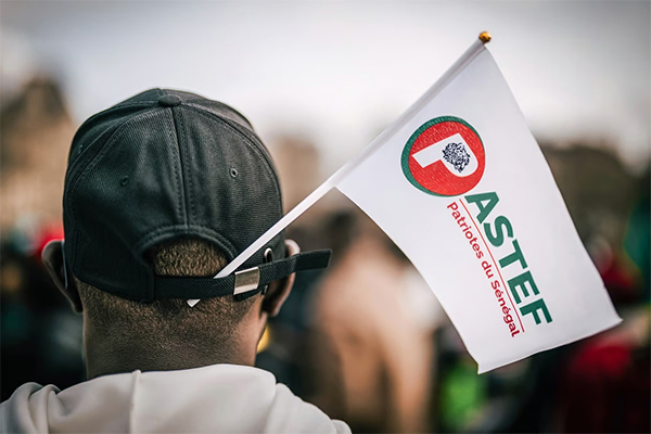 Badara Pouye met en veille son engagement au sein de Pastef : il dénonce des nominations controversées, de l’arrogance et des trahisons