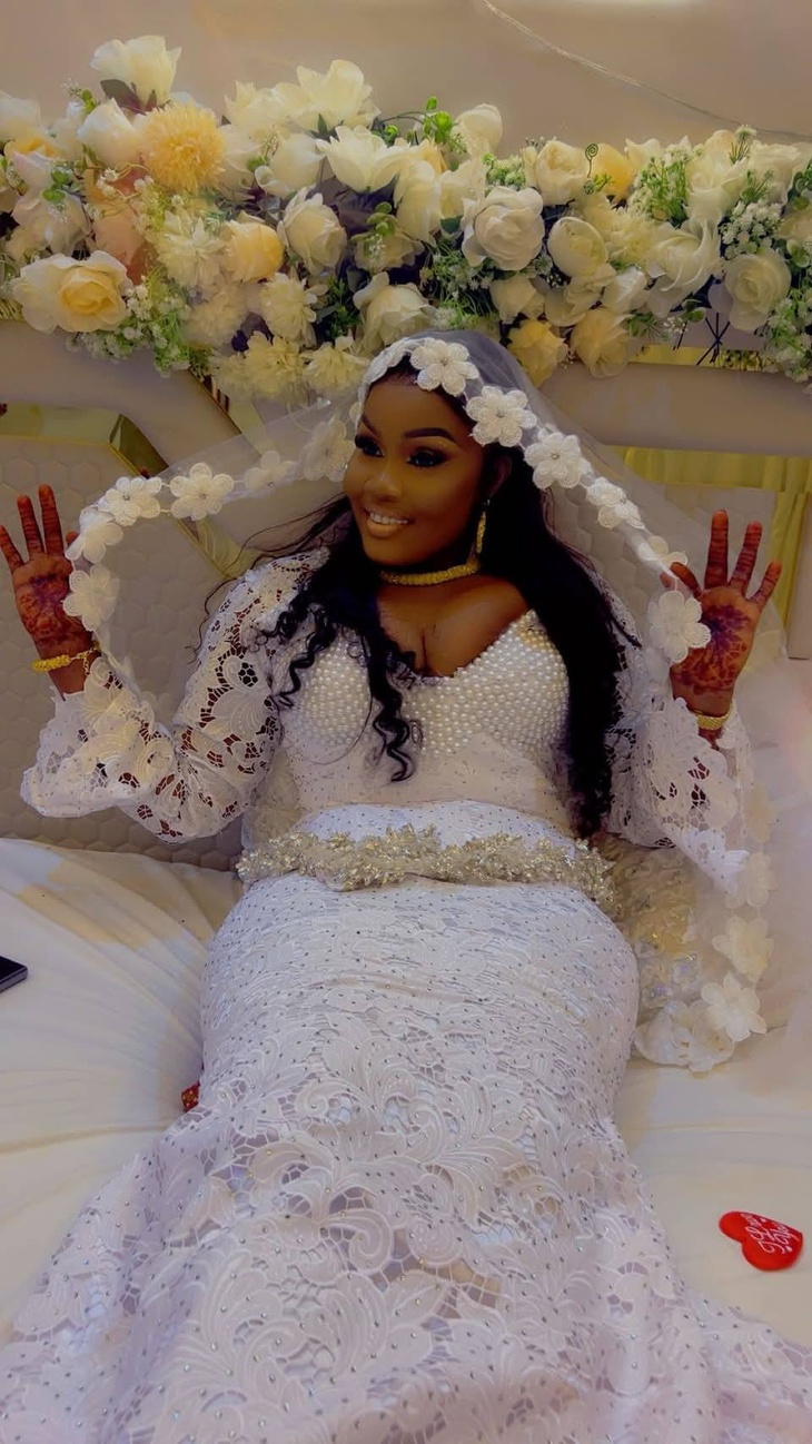 Union scellée sous le sceau d’un grand bonheur : Maty Sarr Niang s’est mariée hier samedi à Pikine -Images Union scellée sous le sceau d’un grand bonheur : Maty Sarr Niang s’est mariée hier samedi à Pikine -Images