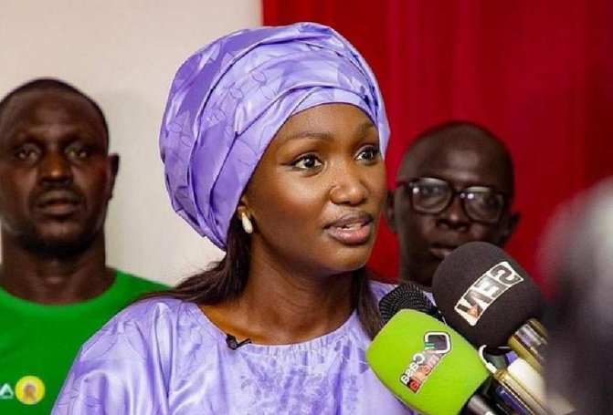Grosse fissure d’un front de l’opposition : Anta Babacar Ngom annonce son départ définitif du FDR et réaffirme l’autonomie de l’ARC