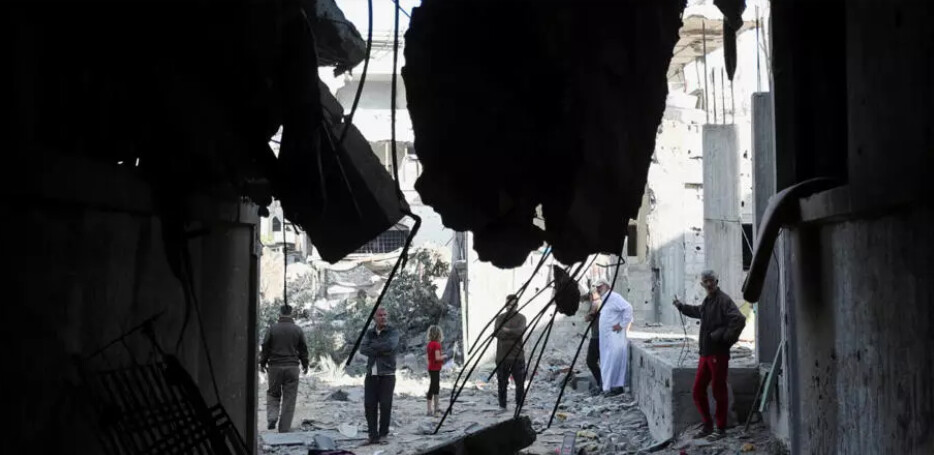 Les bombardements israéliens et l'aide humanitaire «ridiculement insuffisante» forcent les Gazaouis à fuir