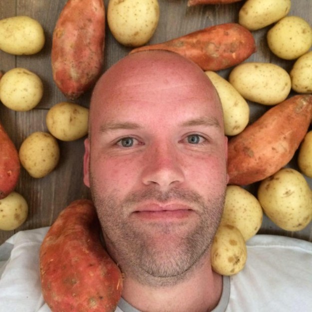 Cet homme ne va manger que des patates pendant un an
