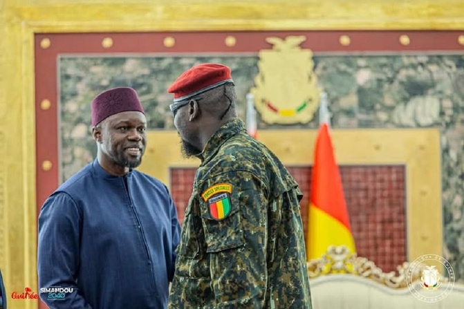 Rencontre au sommet à Conakry : Le Premier ministre Ousmane Sonko reçu en audience par le Président guinéen, Mamadi Doumbouya