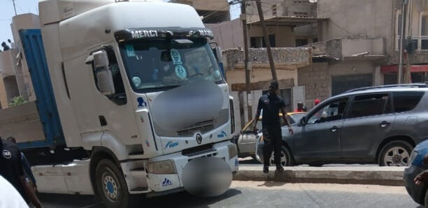 Keur Massar : Un camion fauche mortellement un motocycliste