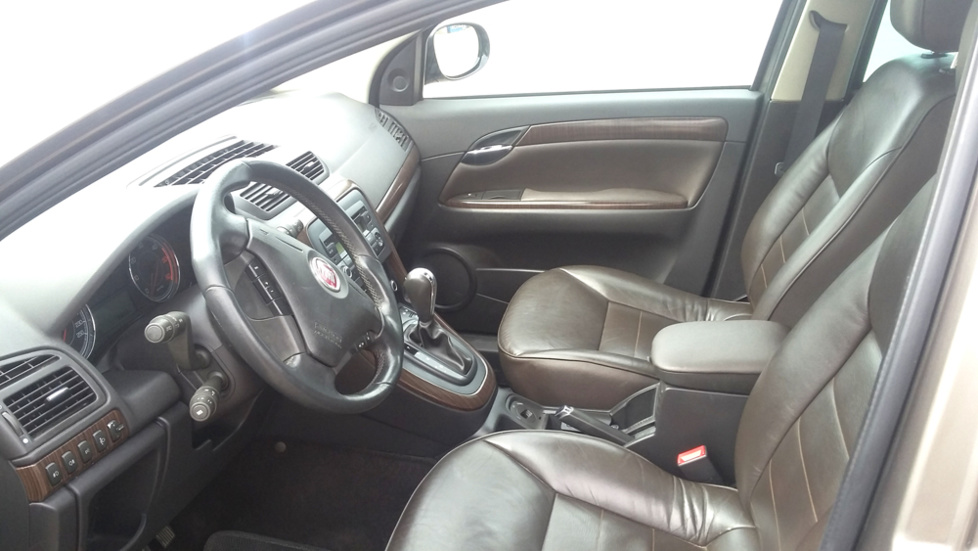 Fiat croma full options à vendre