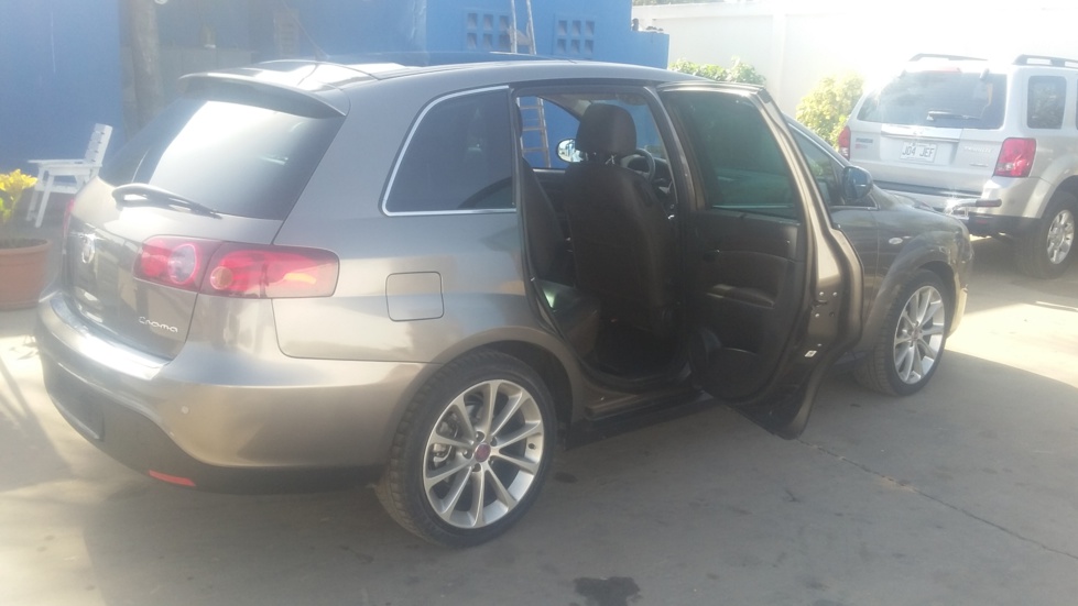 Fiat croma full options à vendre