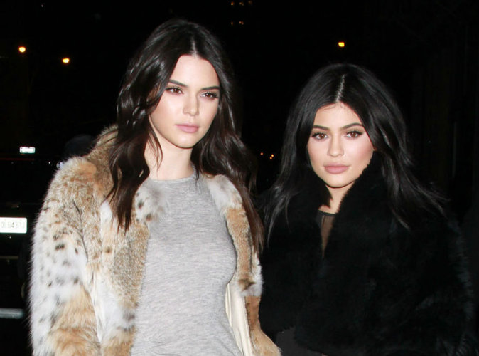 Vidéo : Kylie et Kendall Jenner se disputent le même garçon !