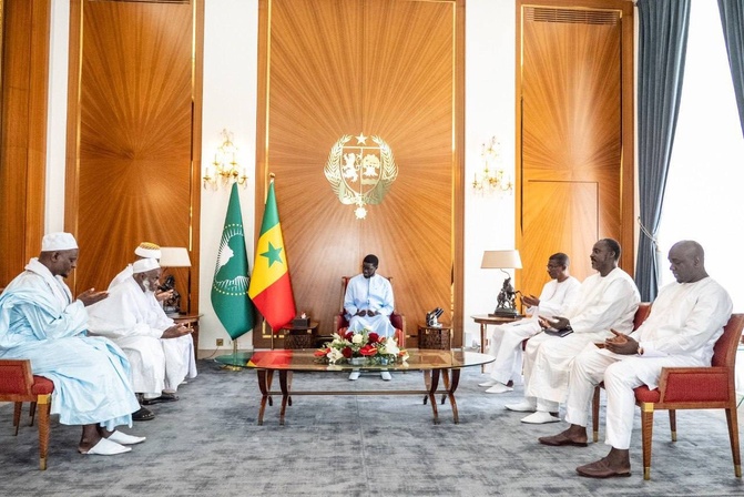 Audience présidentielle : Le Khalife général du Fouladou reçu par le chef de l’État