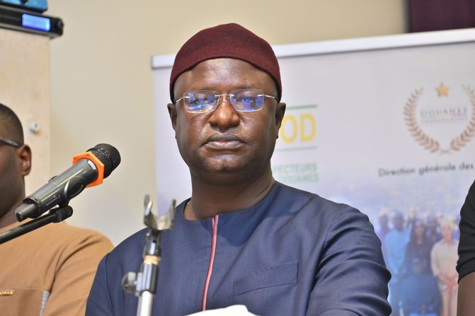 Colonel Alioune Aissa Mbaye, prend les rênes de l’Amicale des Inspecteurs et Officiers des Douanes