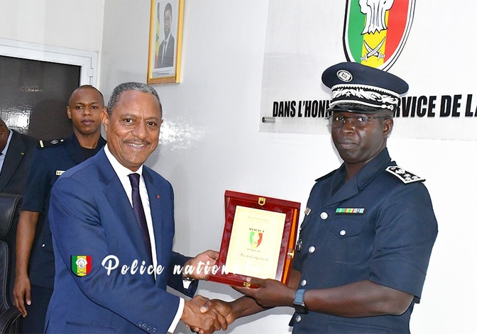 Coopération : Le Gabon s’inspire du modèle sénégalais pour créer une Police touristique Coopération : Le Gabon s’inspire du modèle sénégalais pour créer une Police touristique