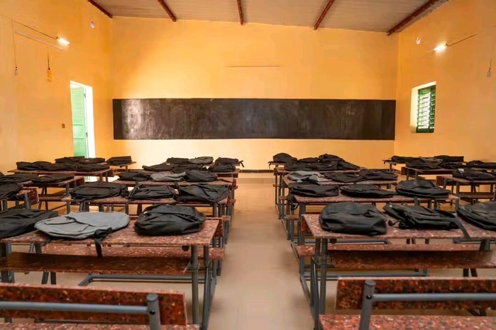 À Ando, la Fondation Sonatel et l’Association Simple Action Citoyenne unissent leurs forces pour transformer le quotidien de milliers de personnes À Ando, la Fondation Sonatel et l’Association Simple Action Citoyenne unissent leurs forces pour transformer le quotidien de milliers de personnes