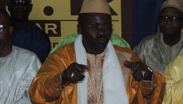 Maintien du mandat de 7 ans : Le rassemblement des familles religieuses du Sénégal de tout cœur avec le Président Sall Maintien du mandat de 7 ans : Le rassemblement des familles religieuses du Sénégal de tout cœur avec le Président Sall