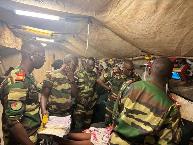 Santé pour tous : un hôpital militaire mobile certifié par l’OMS déployé à Médina Yoro Foulah pour rapprocher les soins spécialisés