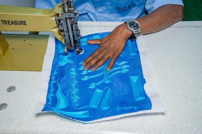 Projet loxo : Le Centre de Formation Artisanale (C.F.A) accueille la seconde phase de la Masterclass en broderie