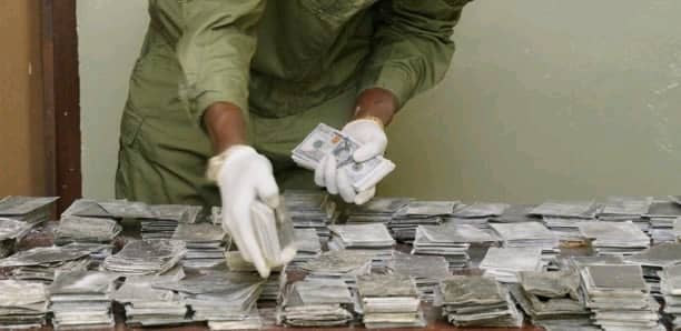 Faux monnayage: 3,58 milliards FCFA en billets noirs saisis dans le centre du pays