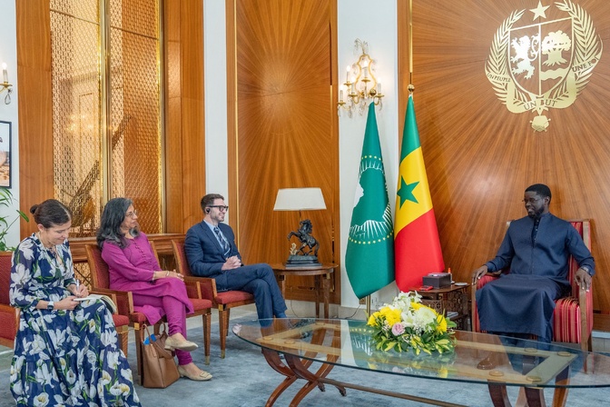 Le Président Diomaye Faye reçoit Alex Soros : Avec le soutien de sa Fondation au Sénégal, cap sur les réformes et la transformation Le Président Diomaye Faye reçoit Alex Soros : Avec le soutien de sa Fondation au Sénégal, cap sur les réformes et la transformation