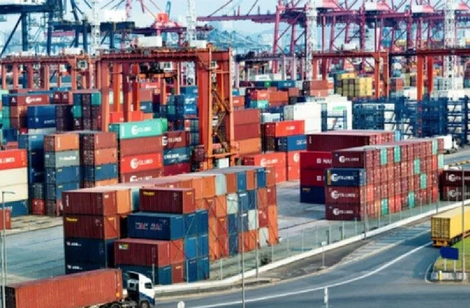 Commerce extérieur : Portées par le pétrole, l’or et l’agroalimentaire, les exportations sénégalaises atteignent un record de 3 909 milliards FCfa en 2024