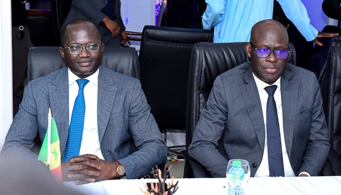 VISITE DE LA PLATEFORME AÉROPORTUAIRE: Le Ministre Yankoba Diémé mise sur l’expérience passager