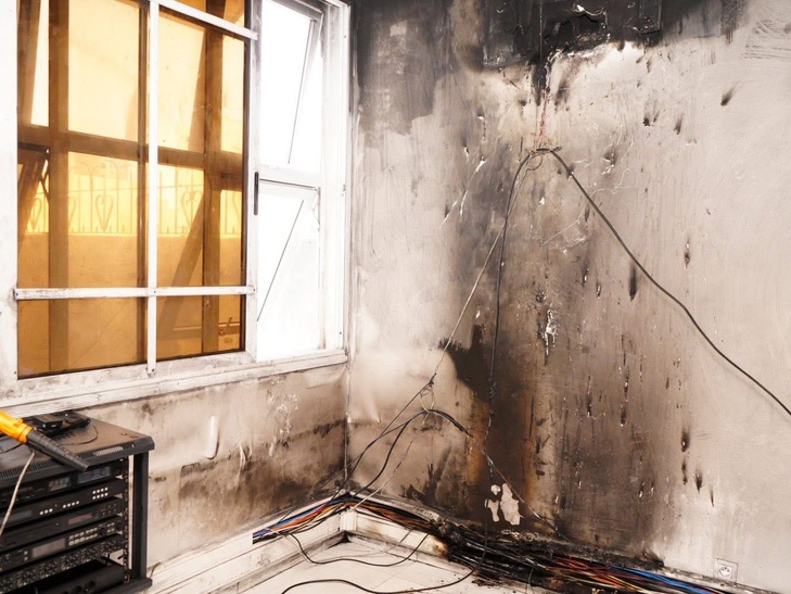 Incendie dans les locaux de Label Télévision à Dakar : Visite du Ministre de la Communication, des Télécommunications et du Numérique