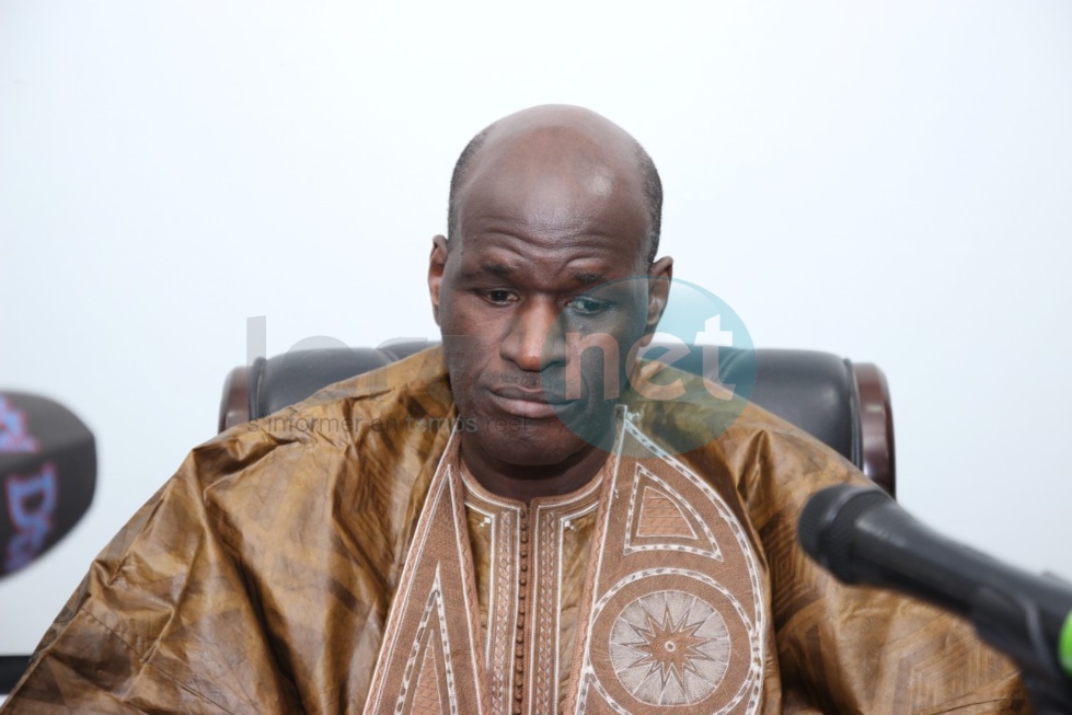 Les images de la conférence de presse de Thierno Lô