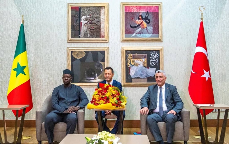 Photos / En visite officielle : Arrivée du Premier ministre Ousmane Sonko à Ankara, capitale de la République de Türkiye