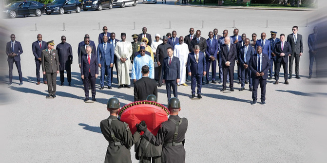 Ousmane Sonko se recueille au mausolée d’Atatürk, ‘’symbole de liberté et de progrès’’