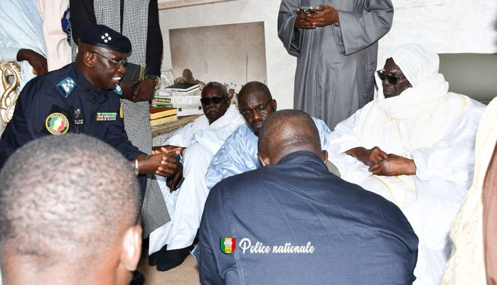 Le Directeur Général de la Police nationale rencontre le Khalife Général des mourides.