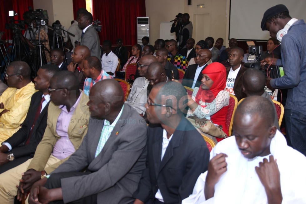 En images la rencontre d'Aissata Tall Sall pour un "Non" massif au référendum