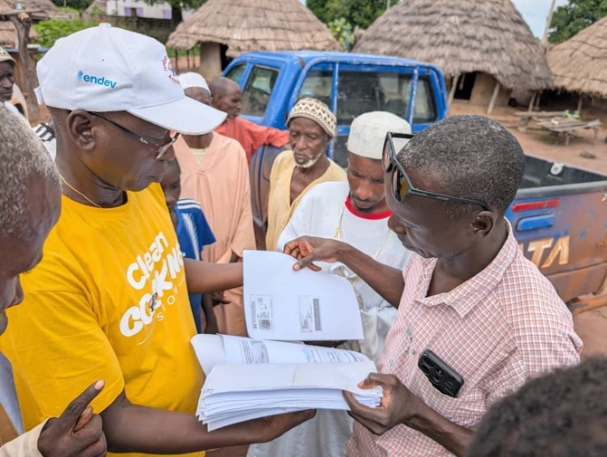 Kaël Bessel inaugure une minicentrale solaire pour l’électrification rurale Kaël Bessel inaugure une minicentrale solaire pour l’électrification rurale
