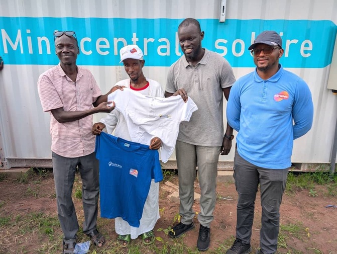 Kaël Bessel inaugure une minicentrale solaire pour l’électrification rurale Kaël Bessel inaugure une minicentrale solaire pour l’électrification rurale