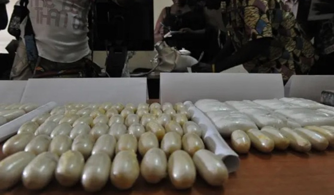 Arrestation d’un trafiquant de MDMA  : saisie de plusieurs sachets d’ecstasy à Dakar