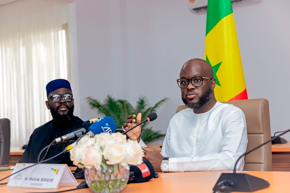 Former pour protéger : 80 chauffeurs de l’Assemblée nationale en formation de conduite défensive et préventive Former pour protéger : 80 chauffeurs de l’Assemblée nationale en formation de conduite défensive et préventive