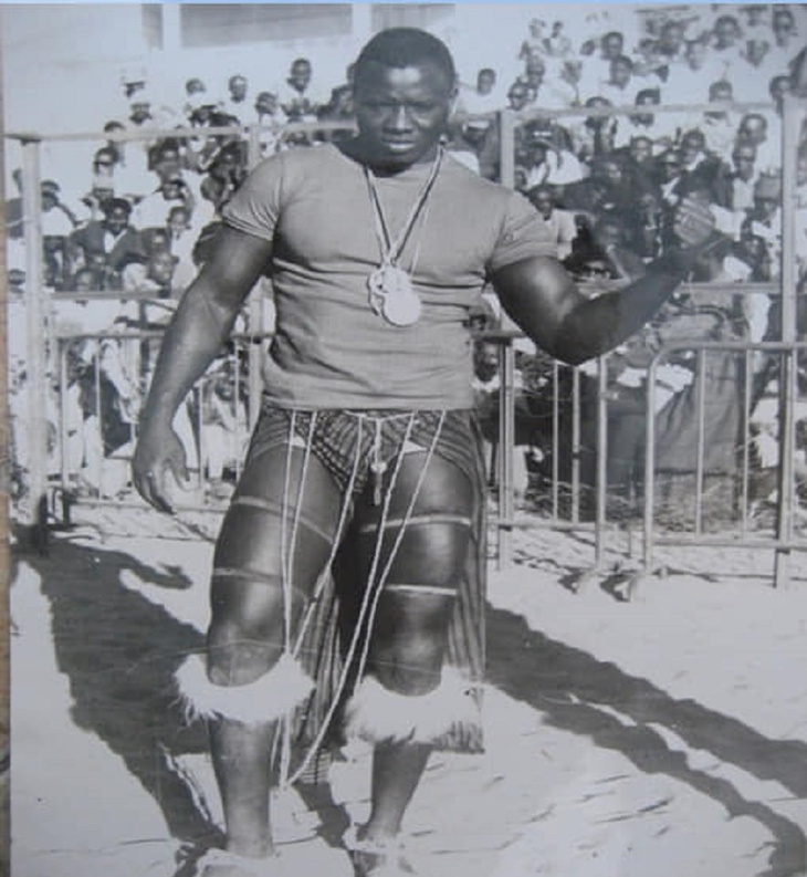 Disparition de Mouhamed Ndiaye alias Robert Diouf , légende de la lutte sénégalaise : un champion entre sport et transmission