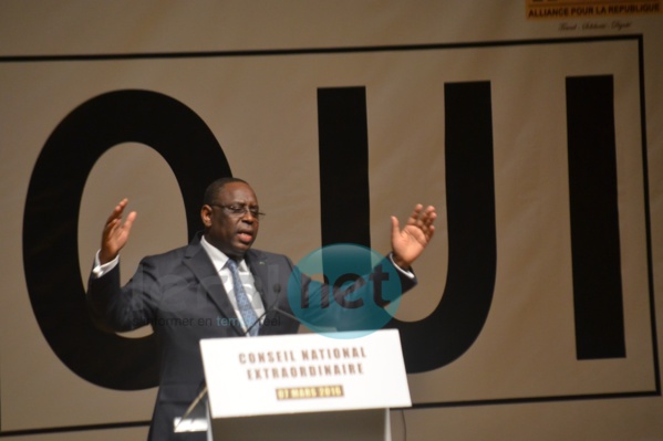 Référendum - Macky Sall arrose ses partisans : 1,8 milliard FCfa pour les comités électoraux de BBY