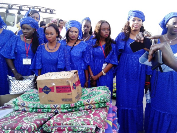 Célébration du 08 mars : Les femmes du ministère de la Justice offrent un don de 2 millions FCfa en matériels à la Mac de Liberté 6