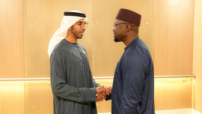 Ousmane Sonko est arrivé à Abu Dhabi : une mission stratégique aux Émirats Arabes Unis Ousmane Sonko est arrivé à Abu Dhabi : une mission stratégique aux Émirats Arabes Unis