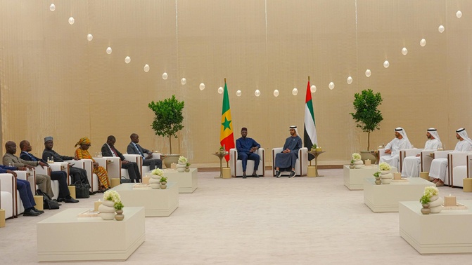 Ousmane Sonko est arrivé à Abu Dhabi : une mission stratégique aux Émirats Arabes Unis Ousmane Sonko est arrivé à Abu Dhabi : une mission stratégique aux Émirats Arabes Unis
