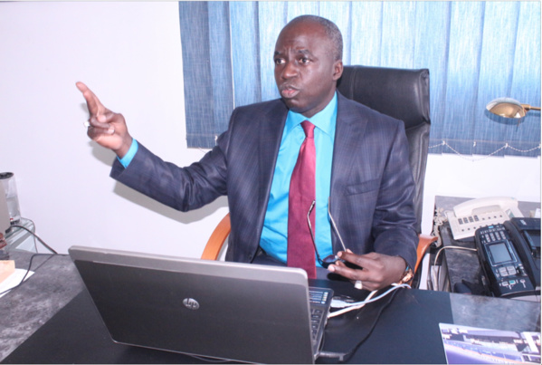 Papa Maël Diop, DG des ADS # « Si le Front du « Non » déploie 13 000 volontaires, nous allons déployer 26 000 volontaires du Oui » Video Papa Maël Diop, DG des ADS # « Si le Front du « Non » déploie 13 000 volontaires, nous allons déployer 26 000 volontaires du Oui » Video