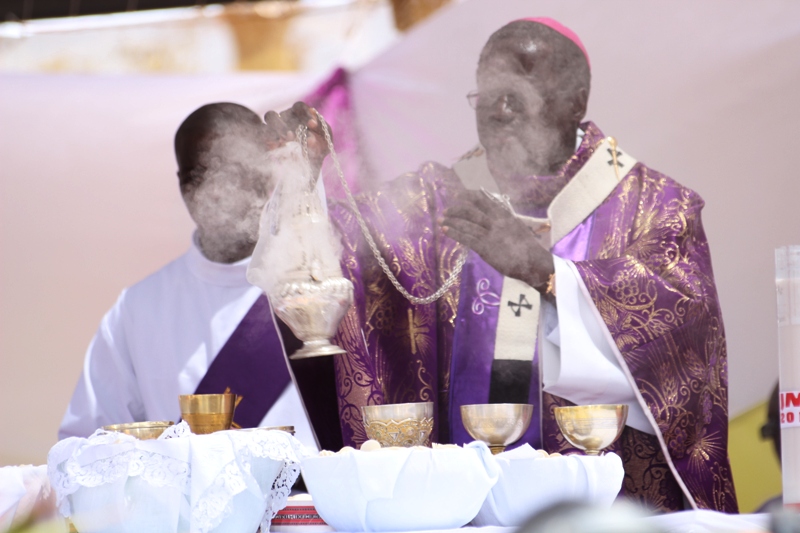 Revivez en images la messe de la Journée Mondiale de la Jeunesse "Diohine 2016"