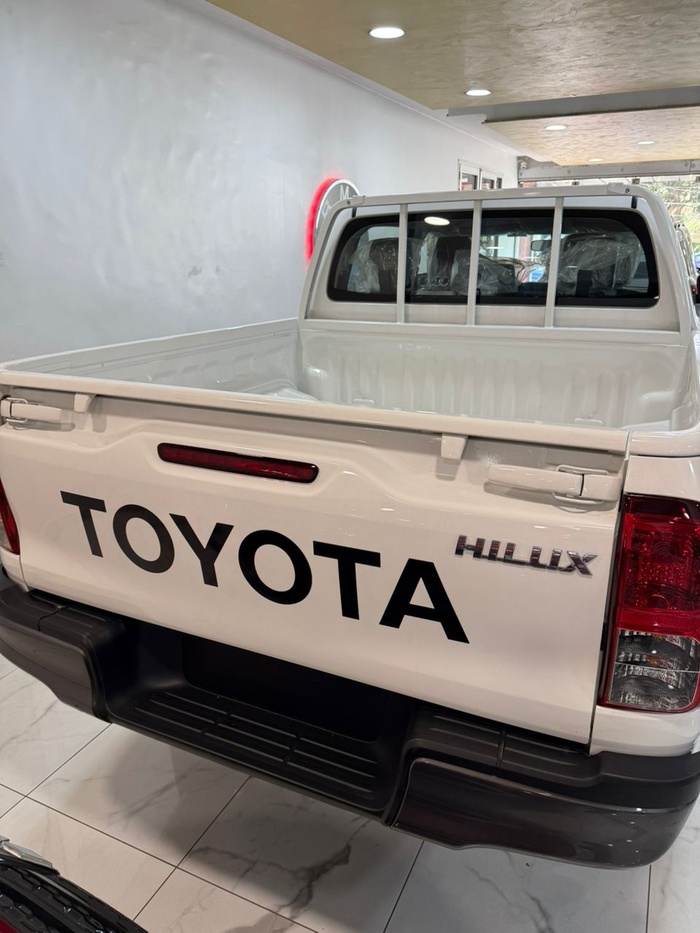 Au Sénégal, Mansour Motors mise sur la solidité des pick-up Toyota