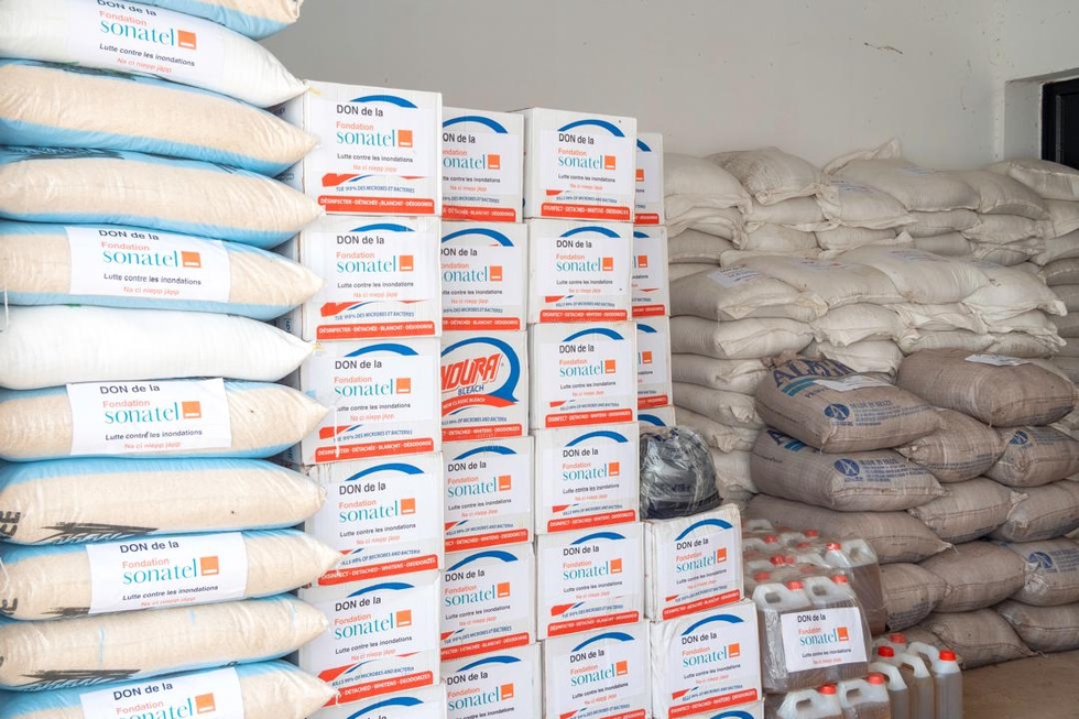 La Fondation Sonatel a déployé le Plan Solidarité en Urgence (SUR), pour soutenir les populations victimes des inondations et des crues