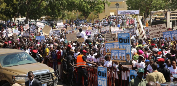 Campagne référendaire : Macky défie Idrissa Seck à Thiès